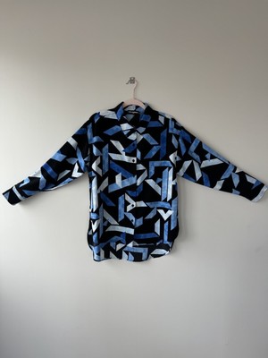 KARL LAGERFELD PARIS Women's Size M Blue, White Geometric Button-Down Blouse