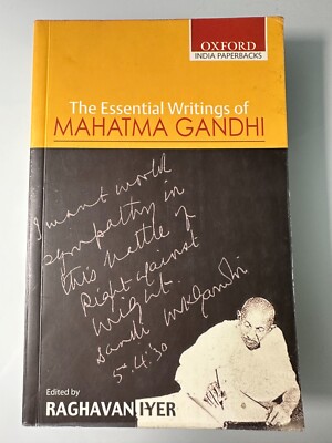 The Essential Writings of Mahatma Gandhi by Raghavan Iyer Paperback Nonfiction