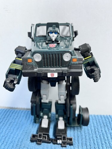 TAKARA toyworld jeep ラングラー　トランスフォーマー Jeep Wrangler Hound Transformers Masterpiece Series MP47 G1
