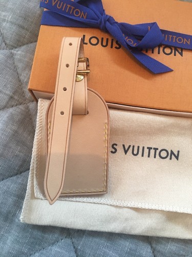 NEW Louis Vuitton Small Vachetta Luggage Tag Vivienne Doll Stamp