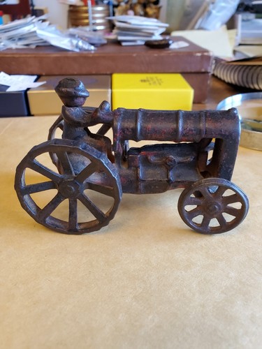 Vintage Cast Iron Fordson Tractor With Rider Arcade Original USA Made