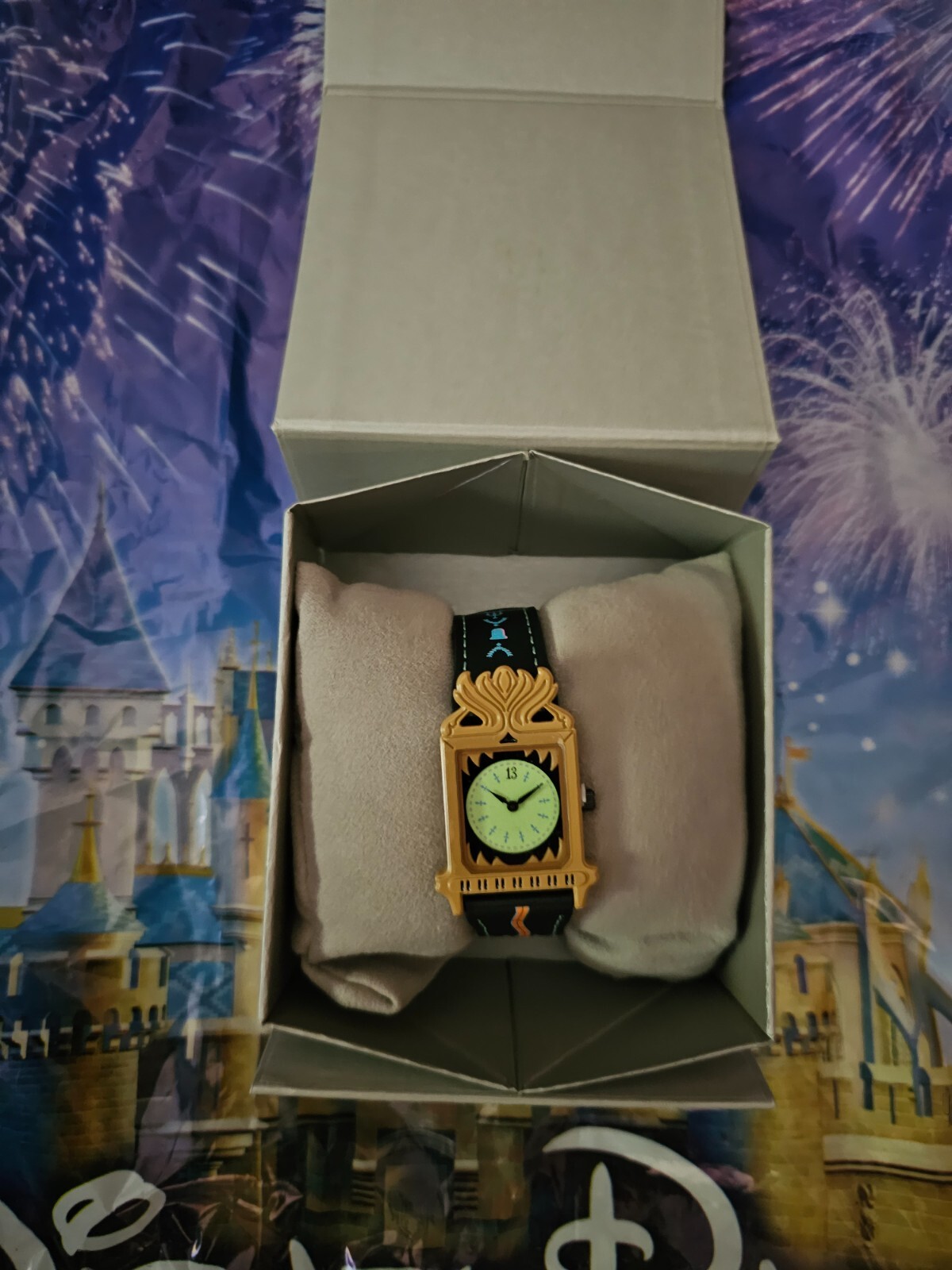 NEW Disney Parks Haunted Mansion 13 Hour Grandfather Clock Watch 2023 Leather