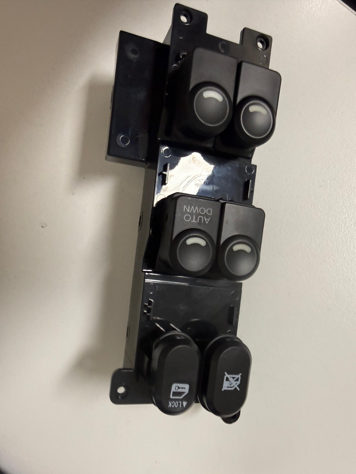 SWITCH ASSY-POWER WINDOW,MAIN 935702L910 - thumbnail 2