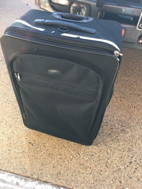 luggage storage lanza