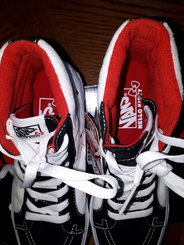 Vans Hello Kitty Shoes Women's size 8 Rare New in Box
