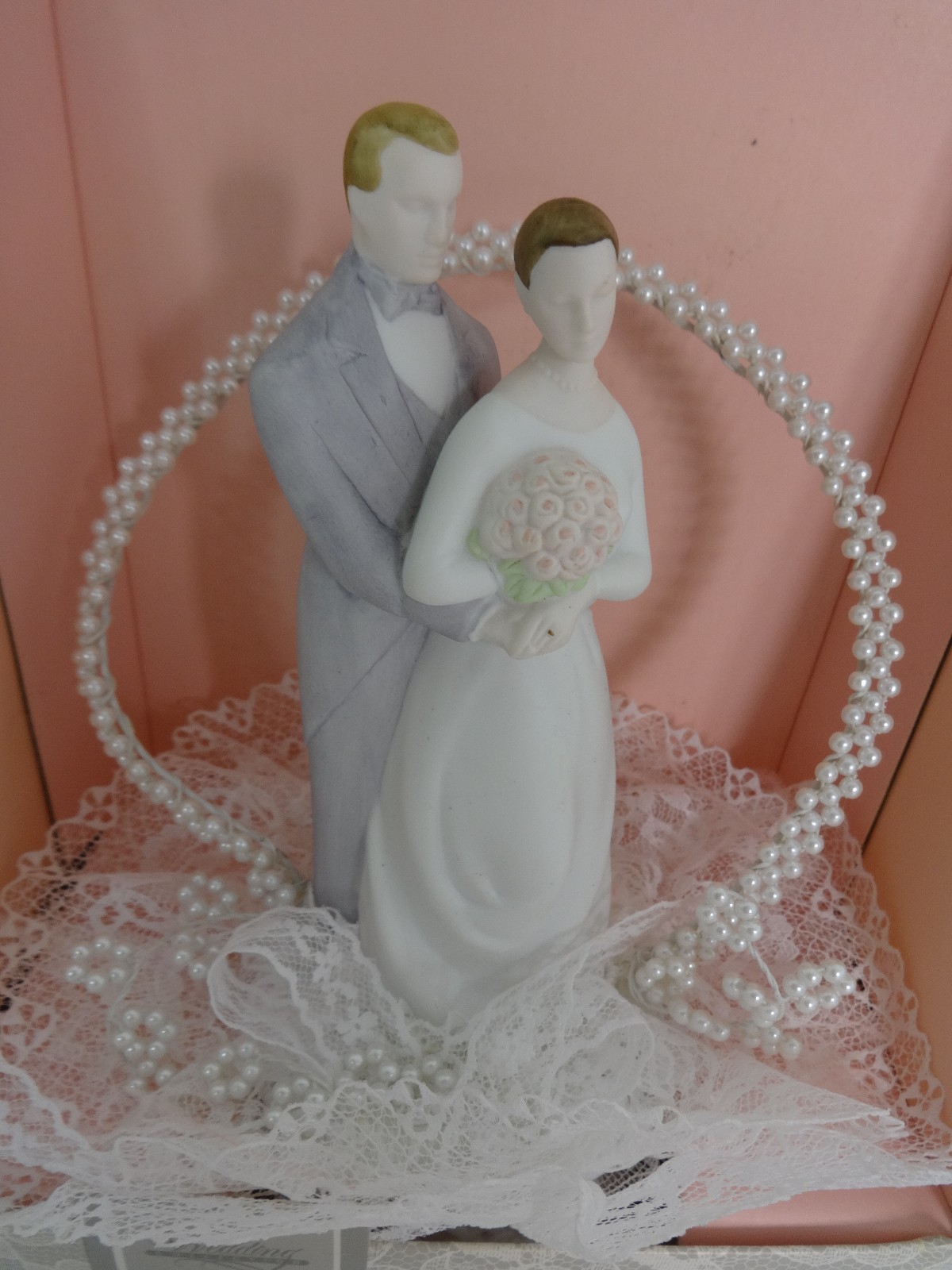 HALLMARK 9 INCH PORCELAIN BRIDE & GROOM CAKE TOPPER WITH FEATHER PEN