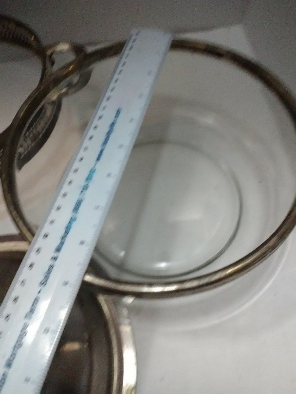 Round Glass Casserole Buffet Style Silverplate Serving Dish w/Lid Raise Footed