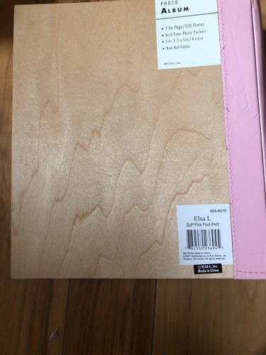 NEW ELSA L BABY GIRL PHOTO ALBUM HOLDS 200 4x6 PHOTOS