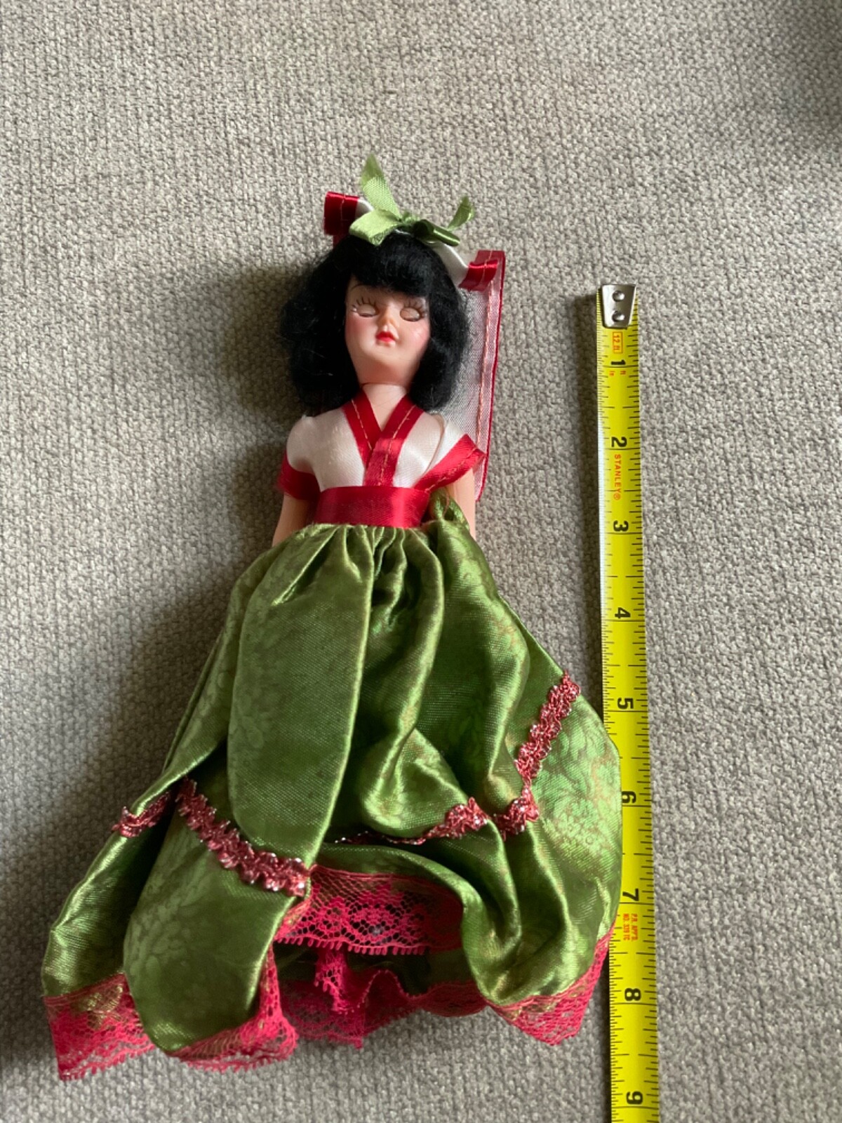 Italy Doll Vintage ARCO Gas Station Dolls of the World Collectibles Italian