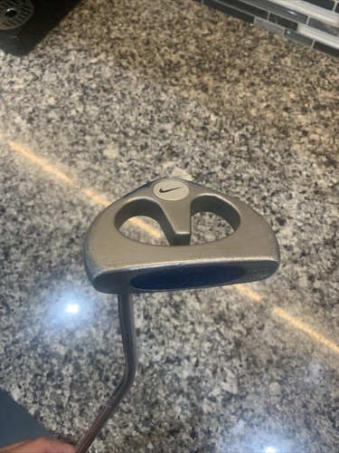 Nike OZ T100 Blue Right Handed Mallet Putter 35