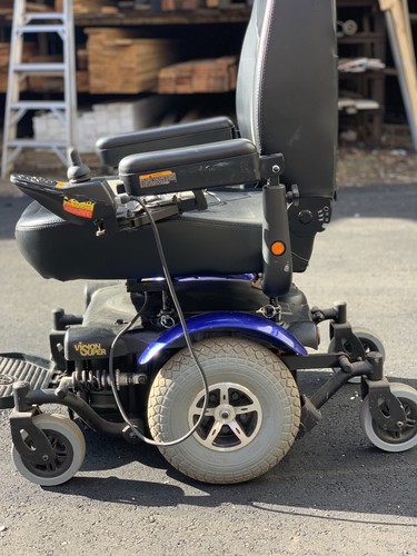 Merits P327 Vision Super Bariatric Electric Power Wheelchair 450 Ibs.