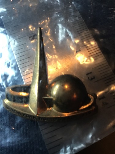 1939 New York Worlds Fair Pin Brooch With Locket Vintage Estate