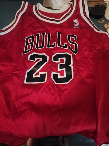 90's チャンピオン NBA ブルズ 23 ジョーダン 44 金タグ 米国製 90's チャンピオン NBA ブルズ 23 ジョーダン 44 金タグ 米国製