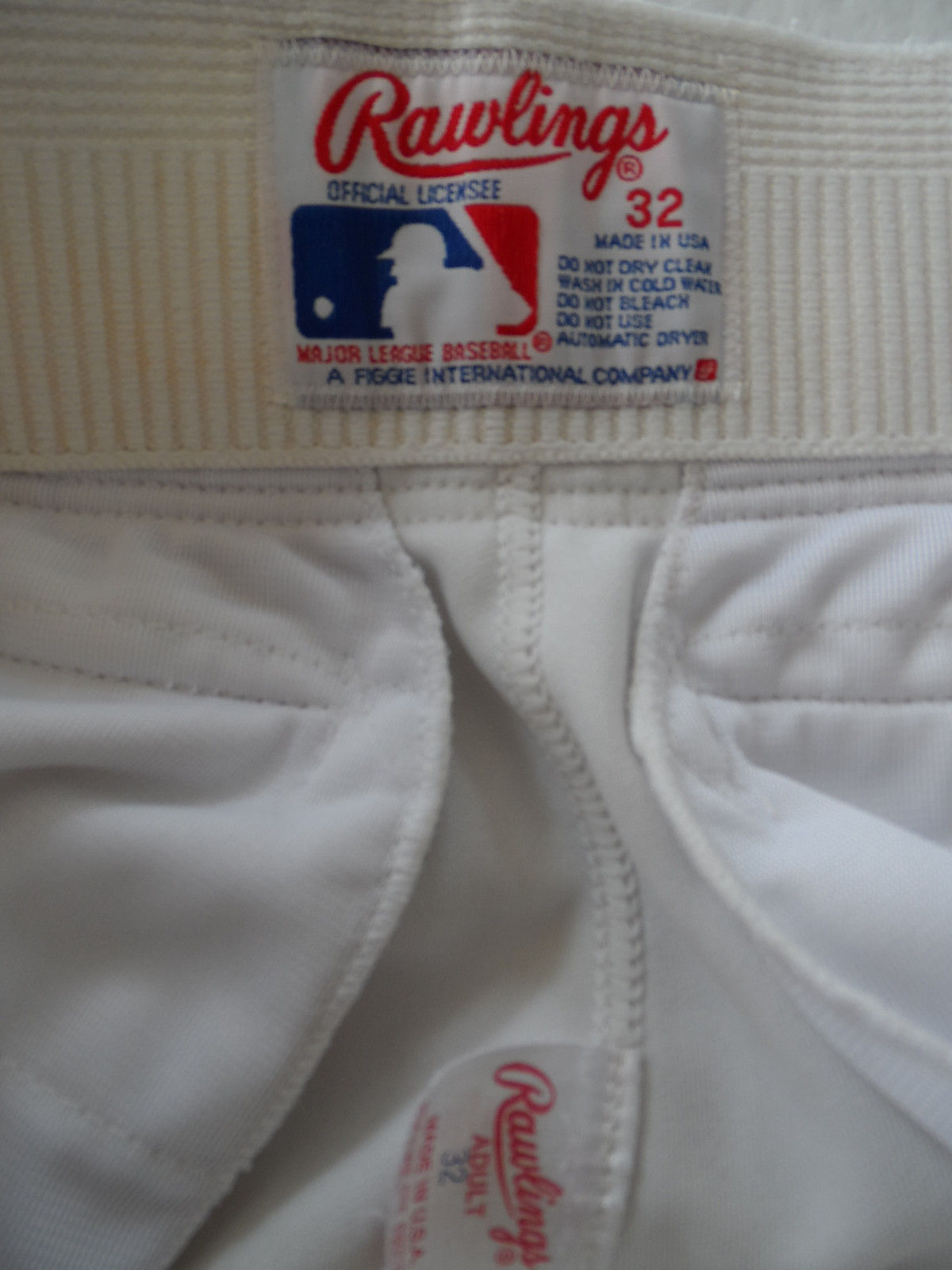 Pants (Players), Montreal Expose, 4 pairs:  Grimsley, Parrish, Valentine