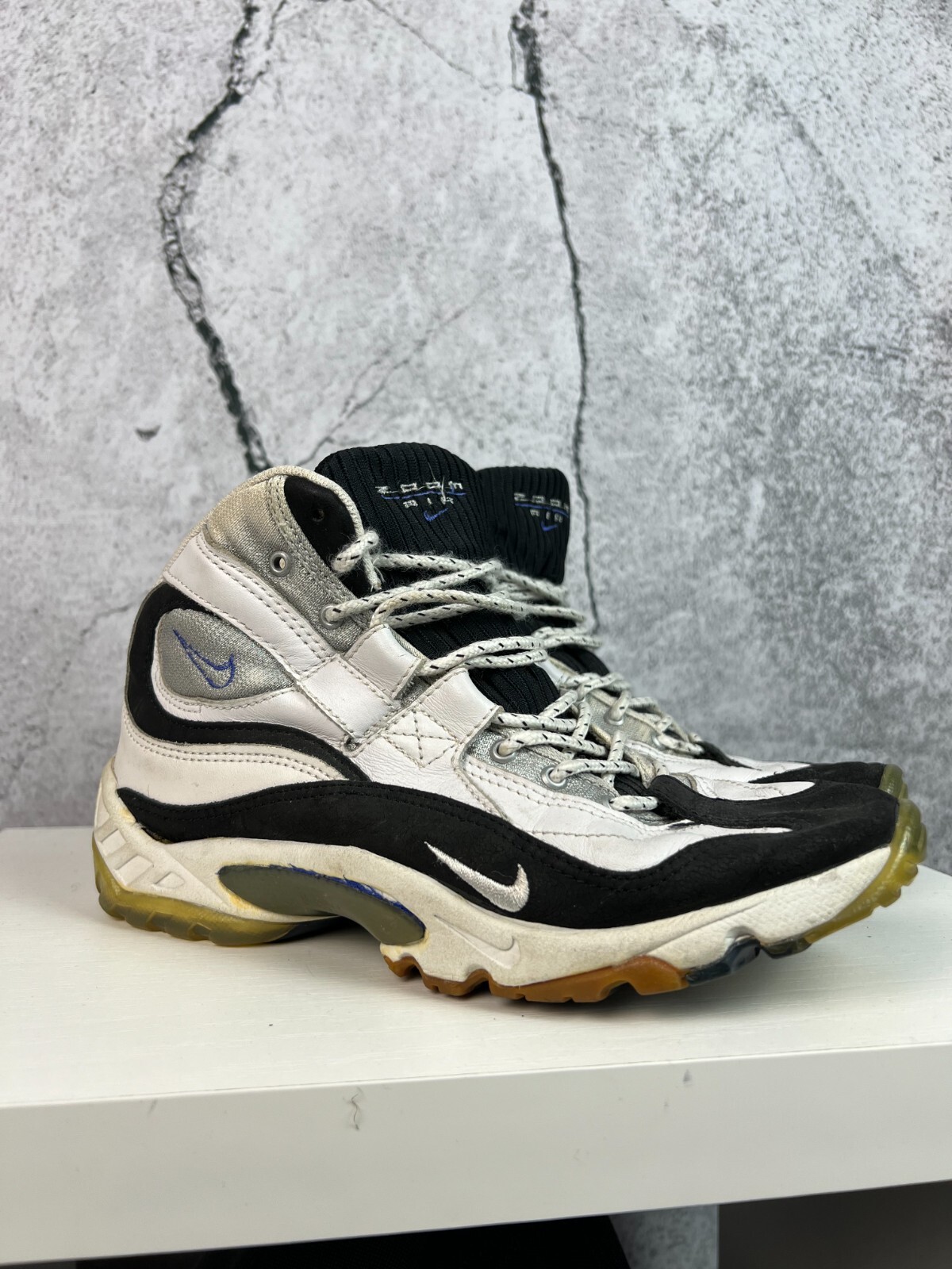 nike running shoes 1996