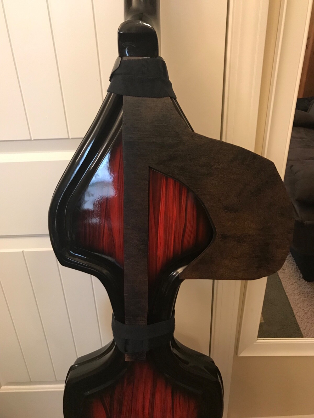 babybass upright bass armrest bajo ampeg black custom made brand GBass Bodyrest