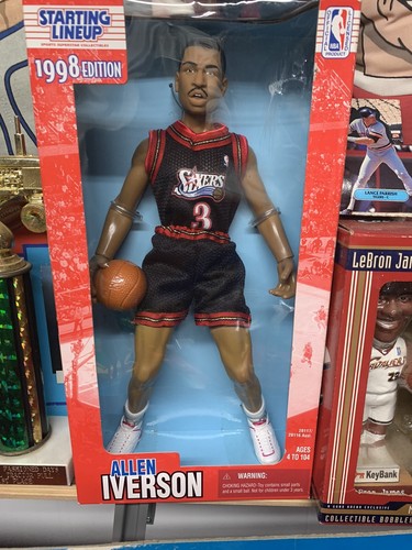 allen iverson Philadelphia 76'ers 12 inch starting lineup