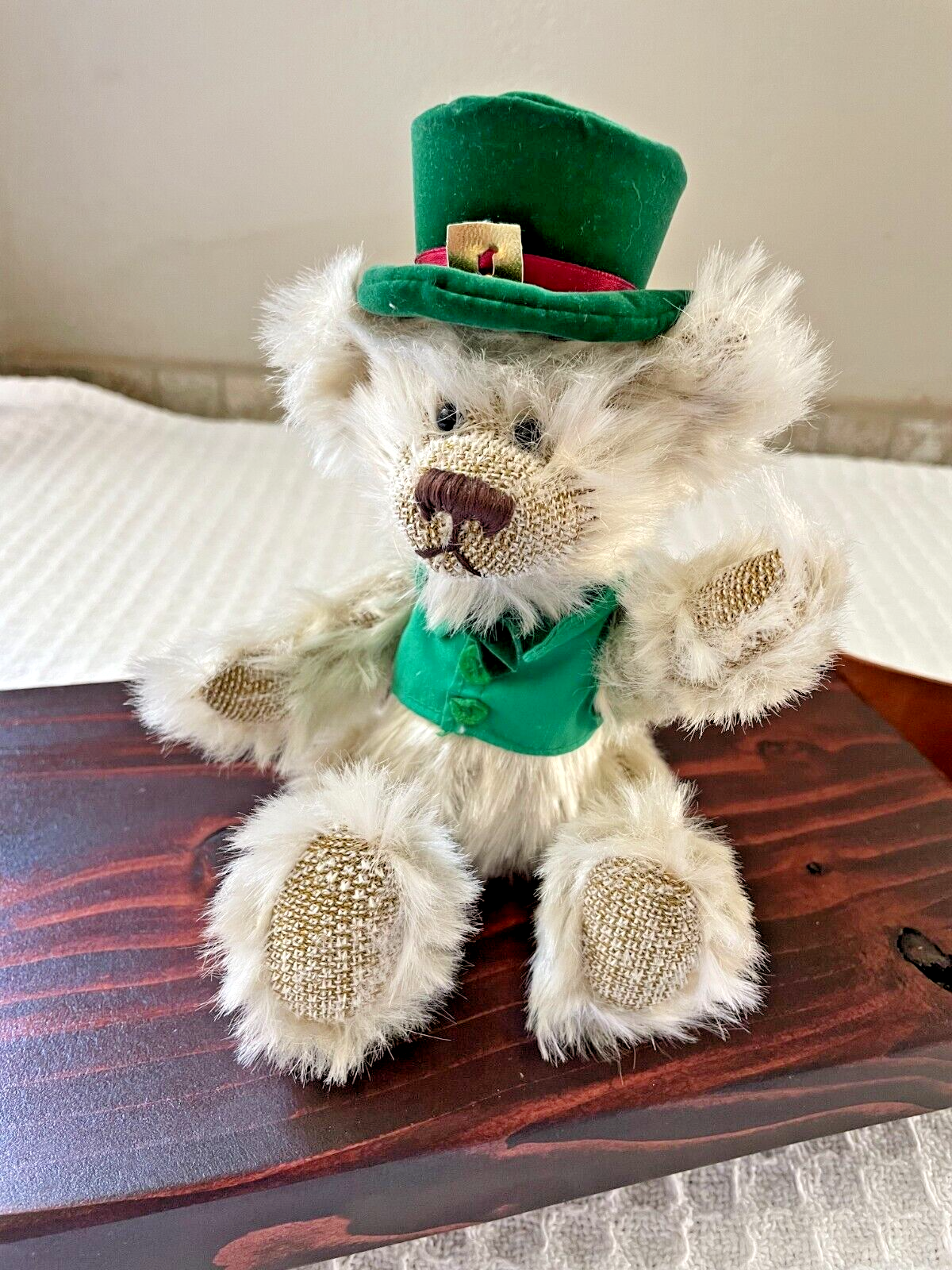 IRISH ST. PATRICK'S DAY Jointed Plush Stuffed Bear Top Hat Vest  T L Toys