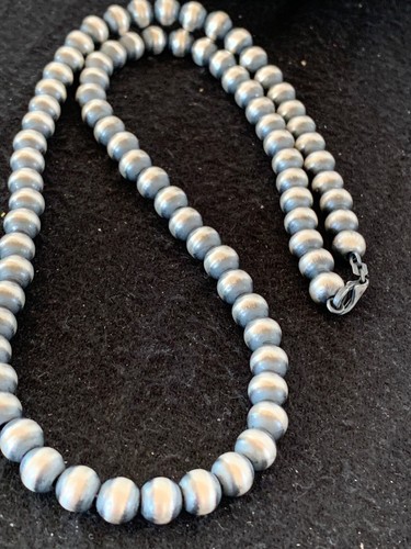 Pre-owned Handmade Native American 8mm Sterling Silver Navajo Pearls 23" Single Strand Necklace