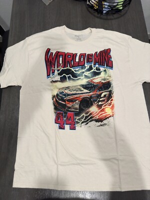 *NEW*  World Is Mine  Men s T-shirt - Extra Large (XL) - Off White