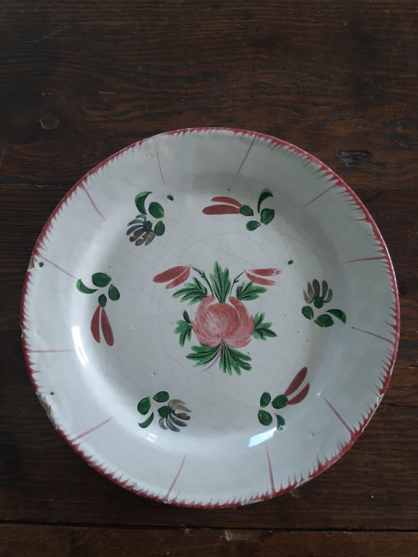 Assiette Est Les Islettes 18-19e