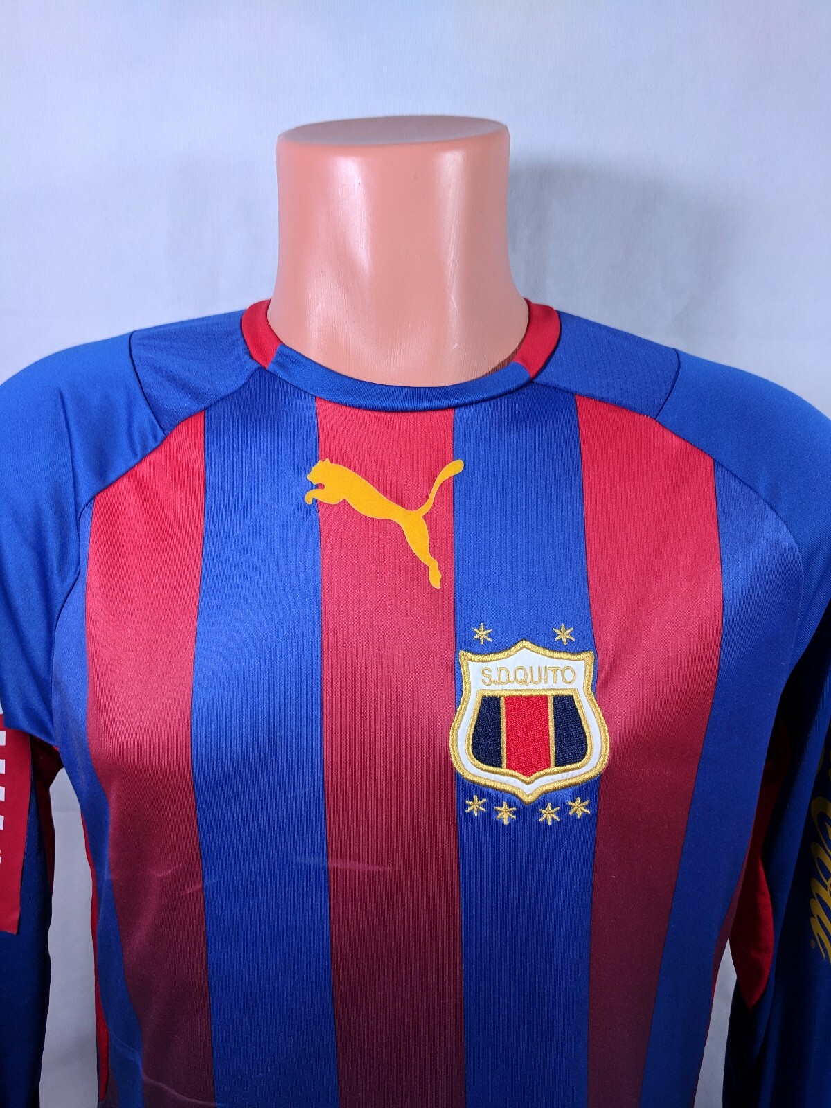 SD Quito Soccer Jersey Sz Medium Puma Long Sleeve Equador