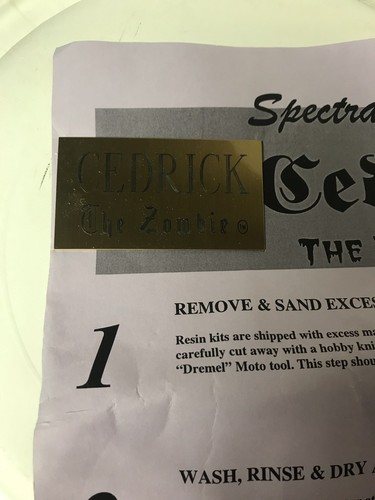 100% Original Spectral Motion Cedrick The Zombie Resin Bust Model Kit #65 L@@K!