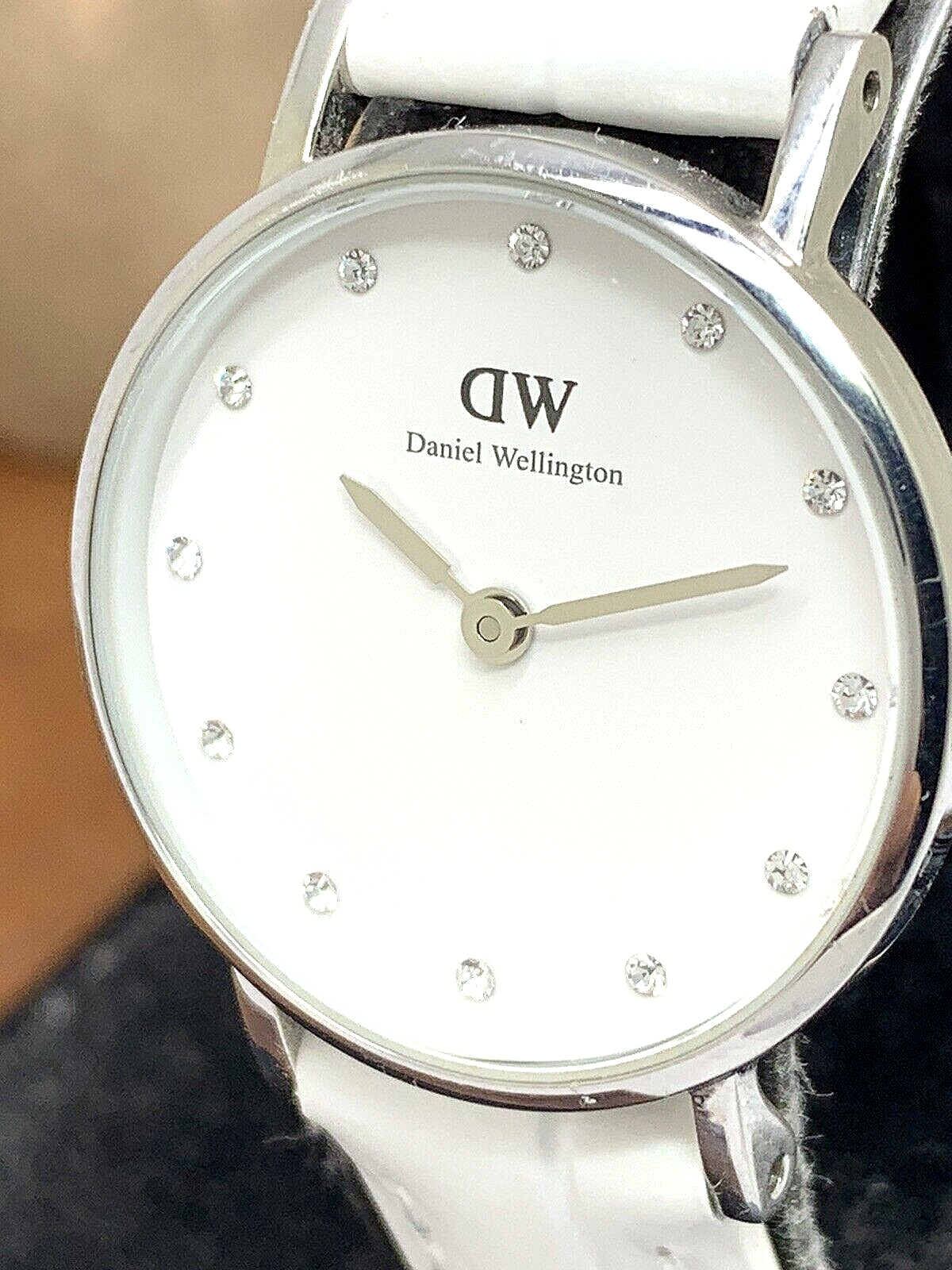 Daniel wellington lug to lug clearance