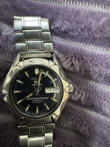 seiko 5 sports automatic 23 jewels 100m 7S36-05B0 Silver