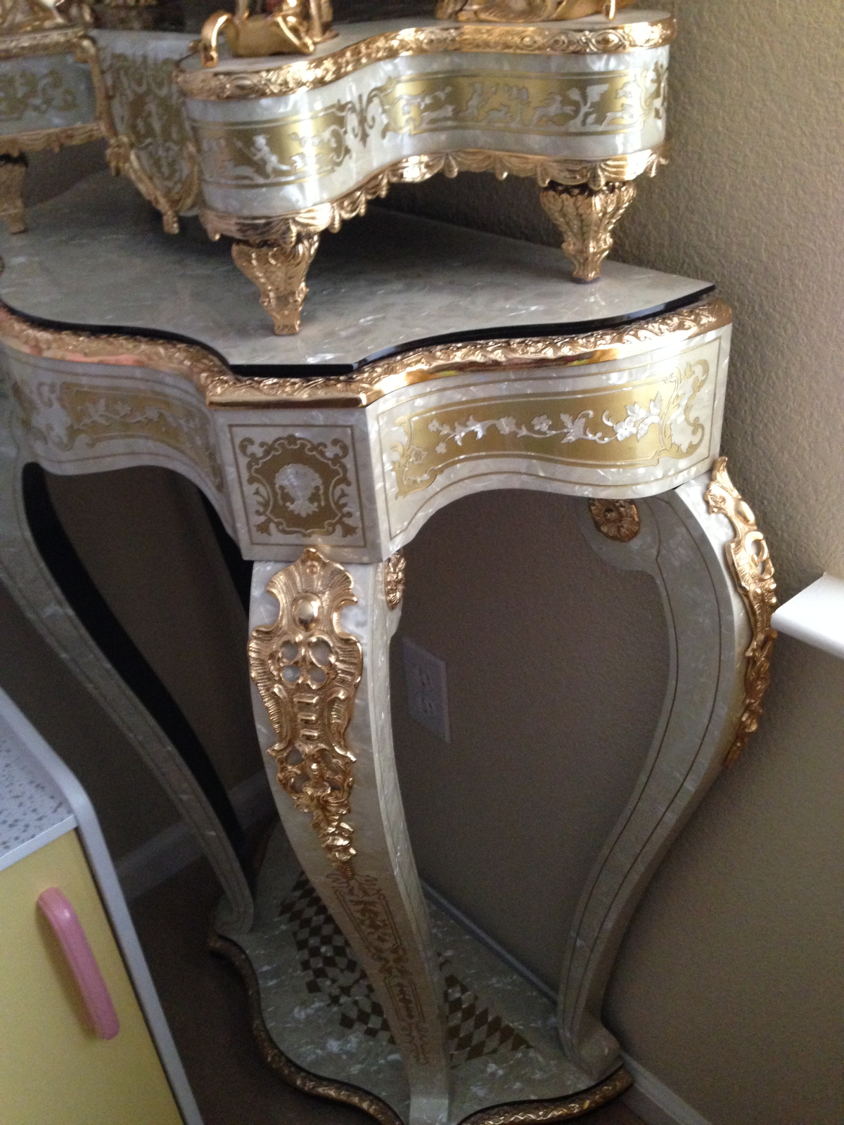 Le Ore Italian Pedestal Clock