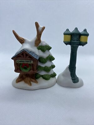 Homco PLEASANT HILL Playful Winter - Trees With Mailbox And Streetlights 5106