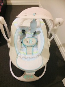 jungle vines cradling bouncer