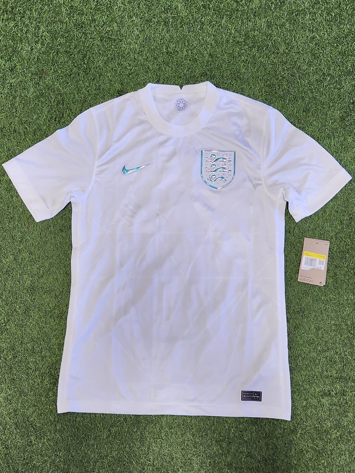 NIKE　ナイキ　イングランド代表　ENGLAND　サッカー ユニフォーム 白 イングランド代表 サッカーユニフォーム メンズ SIZE L ホワイト