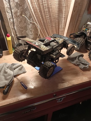 Vtg Radio Shack Golden Arrow R/C Frame Buggy Dune Buggy Car w/ Remote - Untested