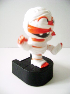 Solar Powered Dancing Bobble Head Mummy/ Swing Arms and Leg