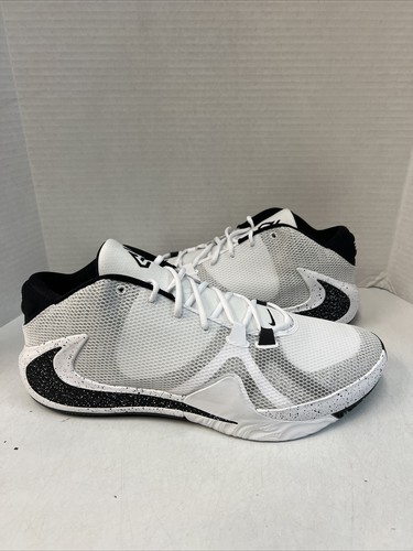 NIKE ナイキ　zoom FREAK1 OREO 24.0　お値下 NIKE ナイキ zoom FREAK1 OREO 24.0 お値下 - メルカリ