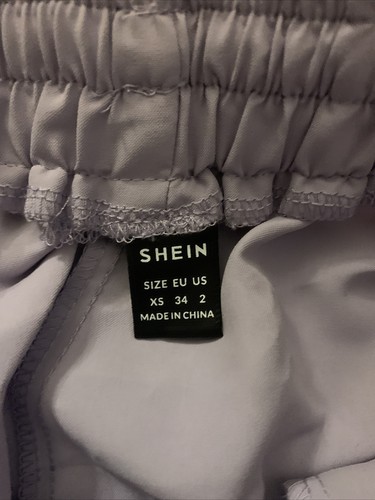Women&rsquo;s Purple Cargo Pants (Size XS)