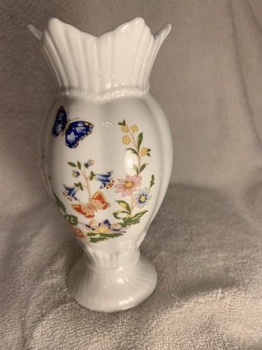 England Aynsley Cottage Garden Bone China Butterfly Vase