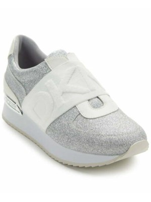 

DKNY Женские спортивные кроссовки Marli без шнуровки с серебряным каблуком и широким логотипом Marli, Серебряный, K1154309