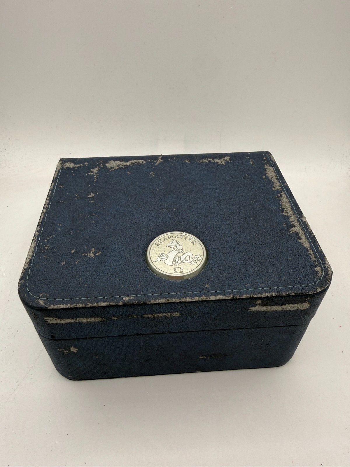 GENUINE OMEGA WATCH BOX BLUE SEAMASTER JACQUES MAYOL 2001