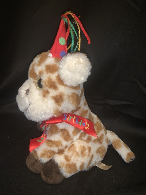 dan dee giraffe