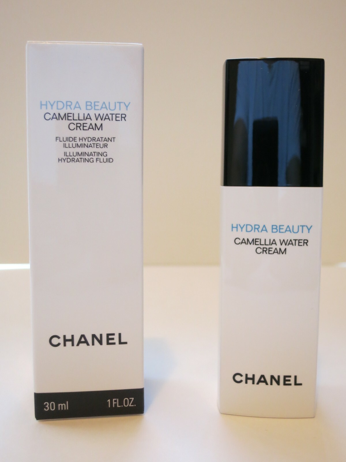 フェイスクリーム CHANEL HYDRA BEAUTY CAMELLIA WATER CREAM HYDRA BEAUTY CAMELLIA WATER CREAM Illuminating Hydrating