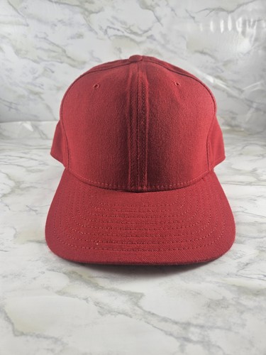 Vtg 90's New Era Blank RED No Logo Solid Fitted Baseball Cap
