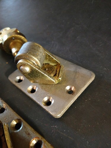 Set of 4 Vintage Brass Metal Piano Casters 2 w top plate