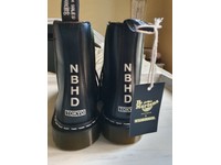 neighbourhood dr martens