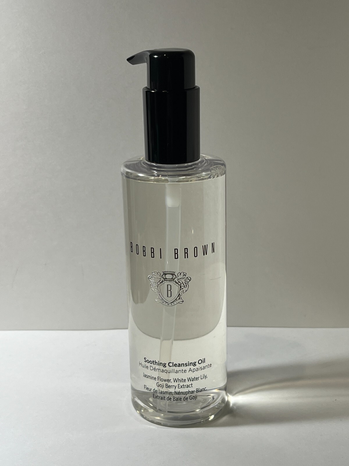 Bobbi Brown Soothing Cleansing Oil 6.76 fl oz. NEW  UNBOX (As a Part a Set)