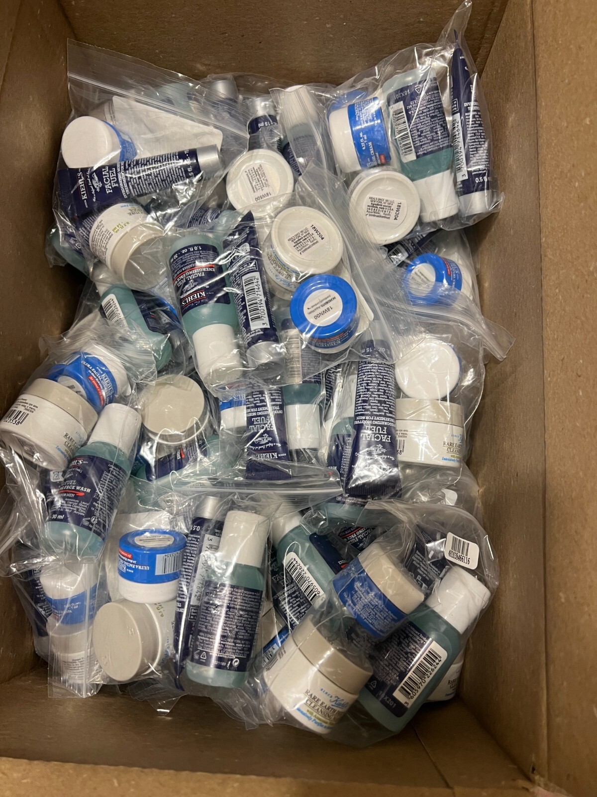 Kiehl's 4 Pc Travel Set Facial Fuel Deep Pore Cleansing Masque Ultra Facial