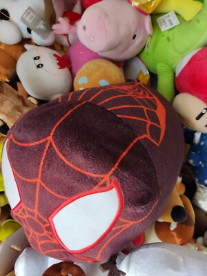 Peluche Disney Tsum Tsum grande Miles Morales spider-man H 24 x L 25 x P 39 cm 