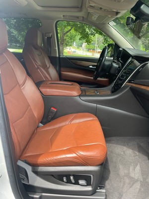 image 2 of interior