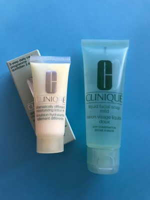 Clinique Dramatically Different Moisturizing Lotion & Mild Liquid Facial Soap 